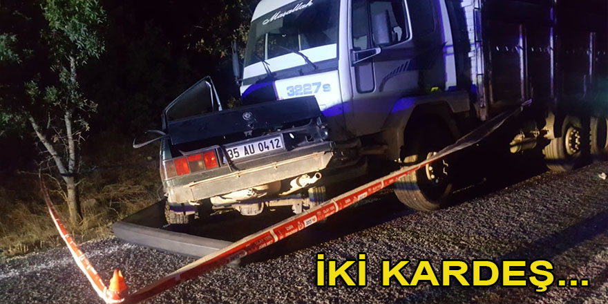 İzmir'de zincirleme trafik kazasında 2 kardeş hayatını kaybetti, 1 kişi yaralandı