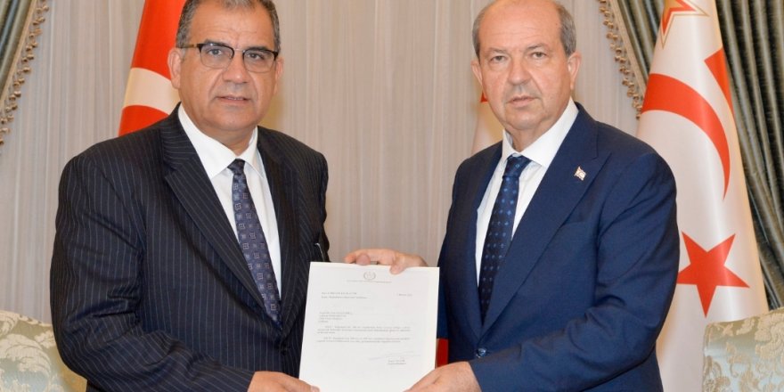 KKTC Cumhurbaşkanı Tatar hükümet kurma görevini, Faiz Sucuoğlu'na verdi