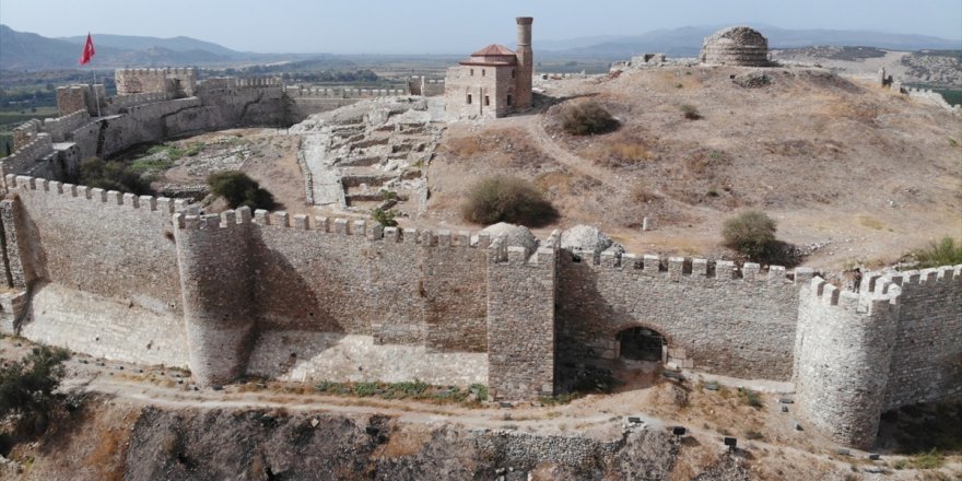 İzmir'deki Ayasuluk ve St. Jean kazıları için mobil DNA merkezi kuruldu