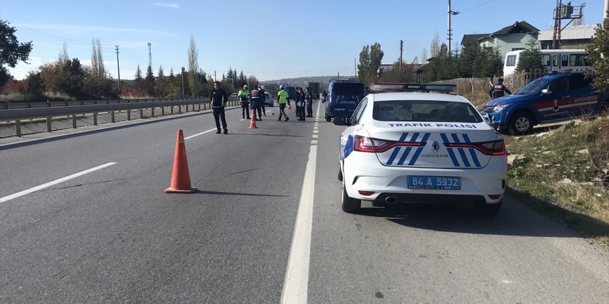 Uşak'ta otomobilin çarptığı yaya hayatını kaybetti