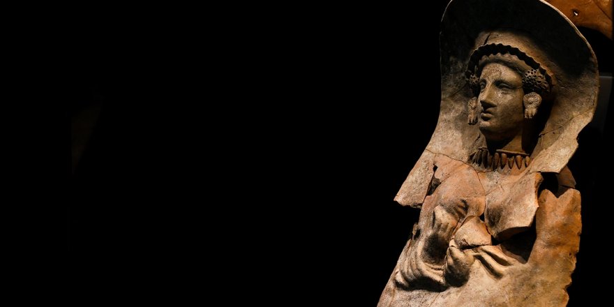 İyon savaşçılarının mezarından kadınların 2 bin 500 yıllık "hüznü" çıktı