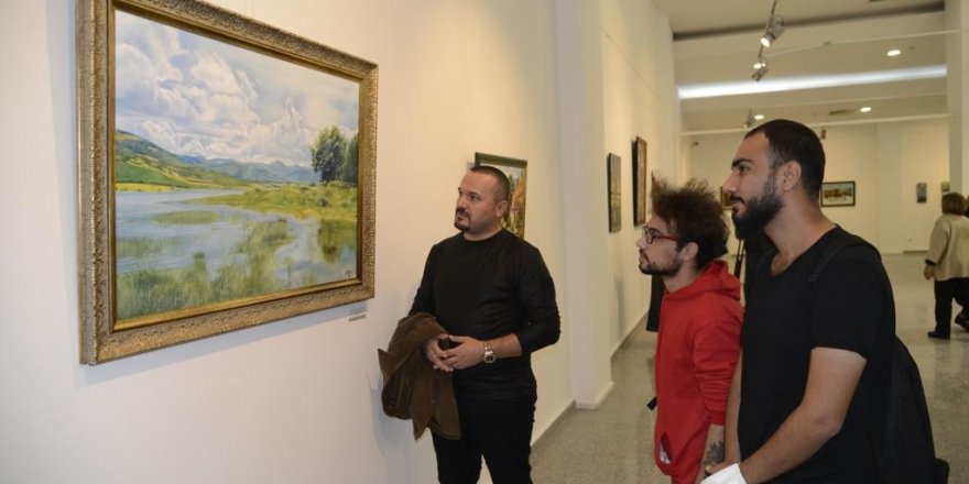 Medeniyetler şehrinde sanat karma sergisi