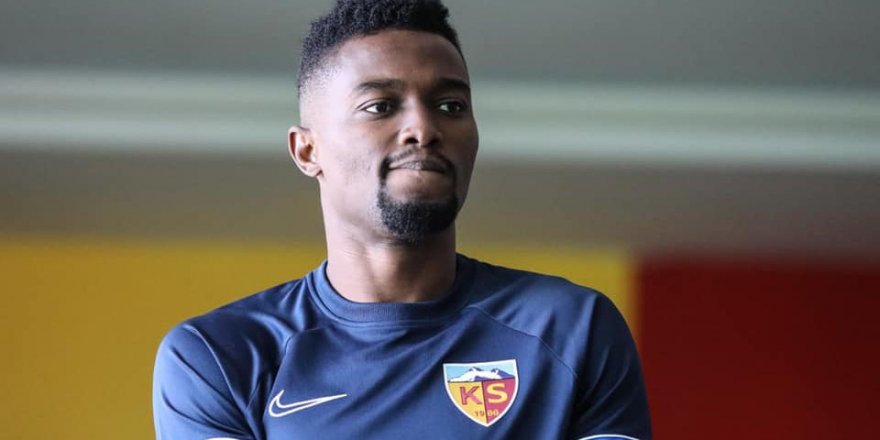 Bernard Mensah İspanya'ya gitti