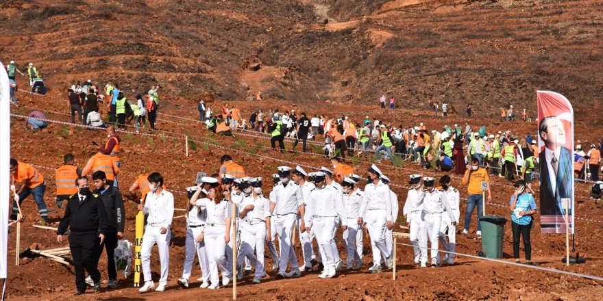 Marmaris yangınında hayatını kaybeden Hasdemir ve Akdemir için hatıra ormanı oluşturuldu