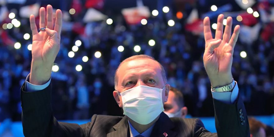 Murat Yetkin: AK Parti ilk defa savunma pozisyonuna geçiyor