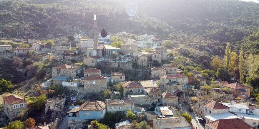 Kozbeyli köyü tarihi dokusu ve doğal güzellikleri ile ilgi odağı oldu