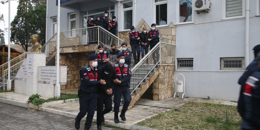 Aydın'da küçükbaş hayvan hırsızlığı operasyonunda gözaltına alınan 6 kişi tutuklandı