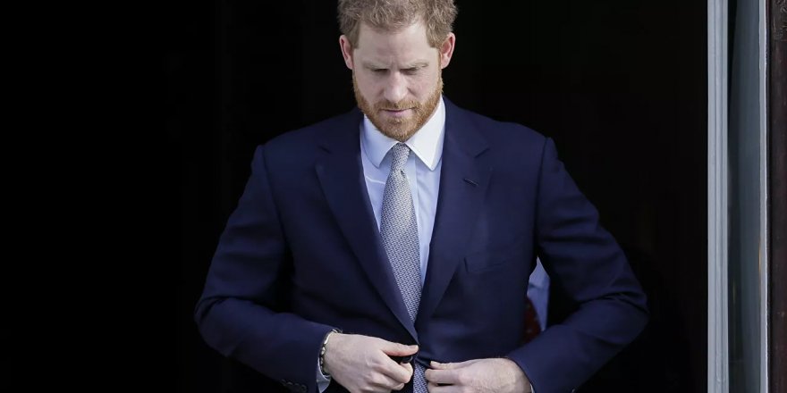 'İşiniz sizi mutlu etmiyorsa istifa edin' diyen Prens Harry, sosyal medyada alay konusu oldu
