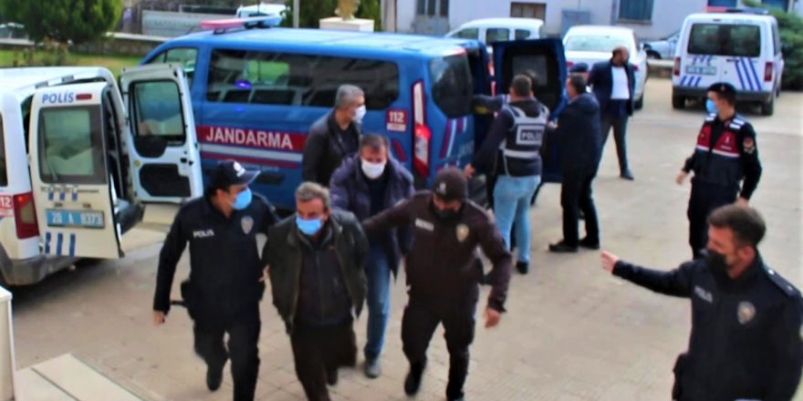 Oğlunu tokatlayan dünürü ve onun kardeşini öldüren baba adliyeye sevk edildi