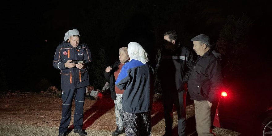 Muğla'da mantar toplarken kaybolan 3 kişi bulundu