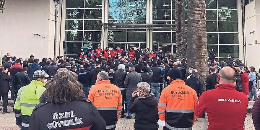 Belediye işçilerinden Soyer’e sert protesto