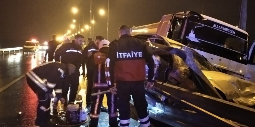 Siirt’te su tankeri ile otomobil çarpıştı: 6 yaralı