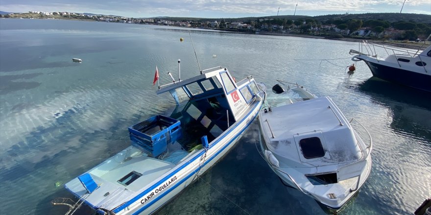 Çeşme'de fırtına nedeniyle 3 tekne battı