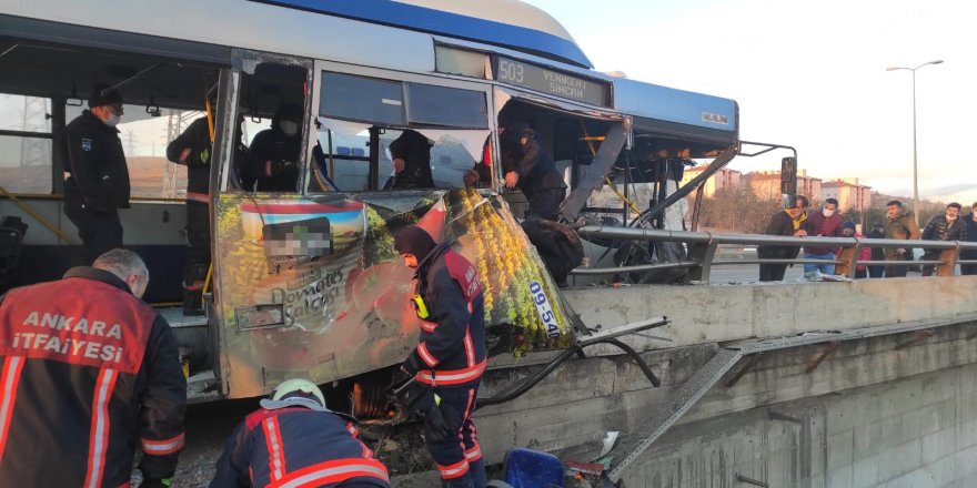 Ankara'nın Sincan ilçesinde halk otobüsü kaza yaptı: 20 yaralı