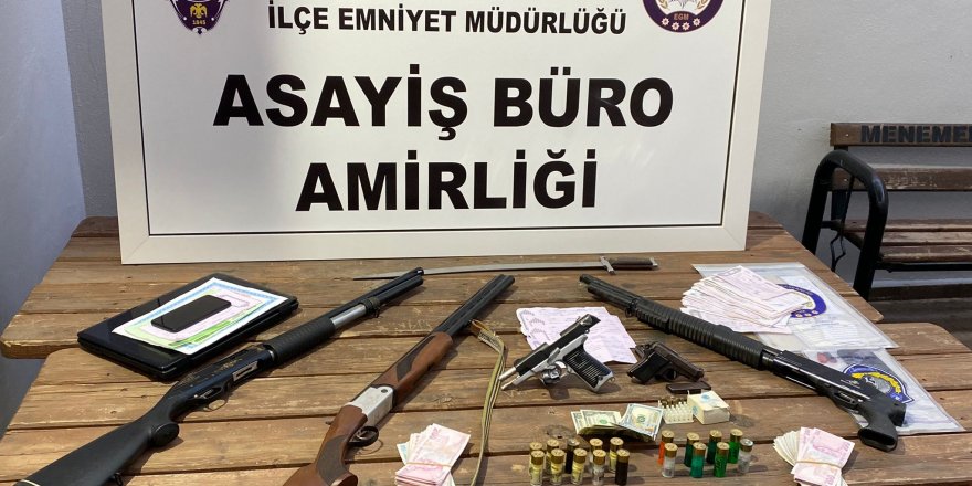 İzmir’de suç örgütüne yönelik eş zamanlı operasyon: 4 gözaltı