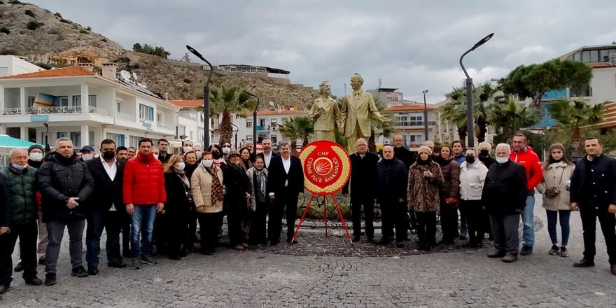 İsmet İnönü Çeşme'de anıldı