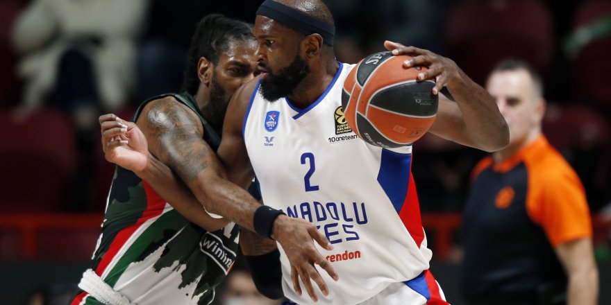 UNICS Kazan: 75 - Anadolu Efes: 67