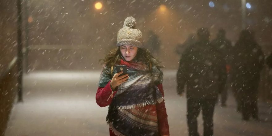 Meteoroloji uyardı: İstanbul ve Ankara'ya kar geliyor