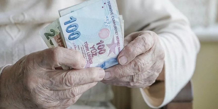 Emekli ve memurların zamlı maaşlarının yatırılacağı tarih belli oldu