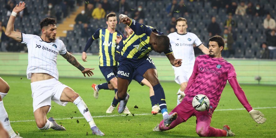 Fenerbahçe: 1 - Adana Demirspor: 2