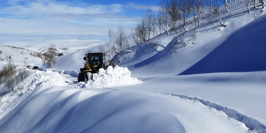 Muş’ta kar kaplanları 11 bin 500 kilometre karla mücadele yaptı