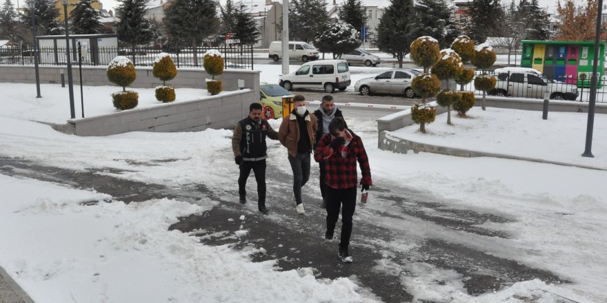 Karaman’da 10.5 kilo uyuşturucuyla yakalanan şahıs tutuklandı