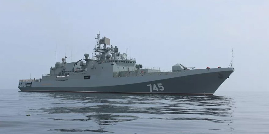 Bir Rus askeri gemisi ilk kez Port Sudan'a giriş yaptı