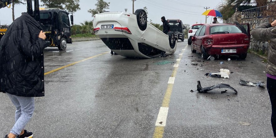 Bodrum'da yağış kaza getirdi