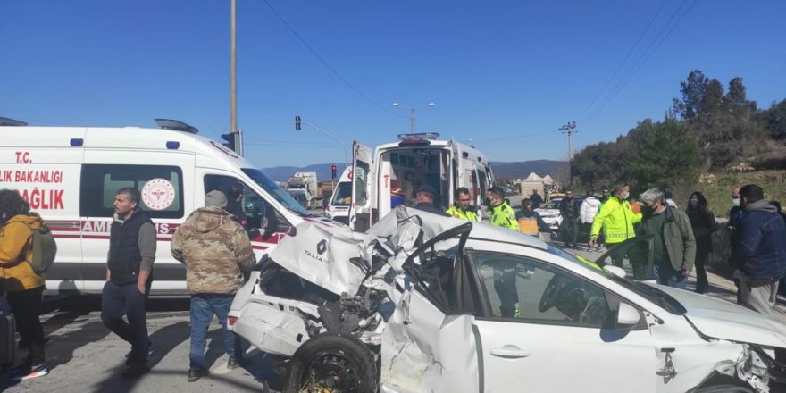Milas-Bodrum karayolunda zincirleme trafik kazası: 1’i ağır 7 yaralı
