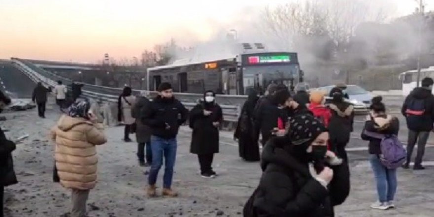 Seyir halindeki İETT otobüsünde yangın çıktı