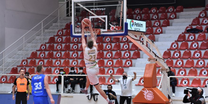 Aliağa Petkim Spor: 72 - Büyükçekmece Basketbol: 74