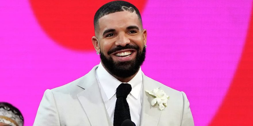Drake, Super Bowl'da milyon dolarlık bahsi kazandı
