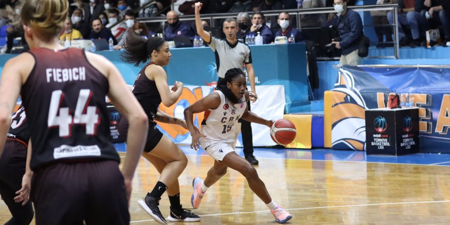 Çukurova Basketbol çeyrek finalde