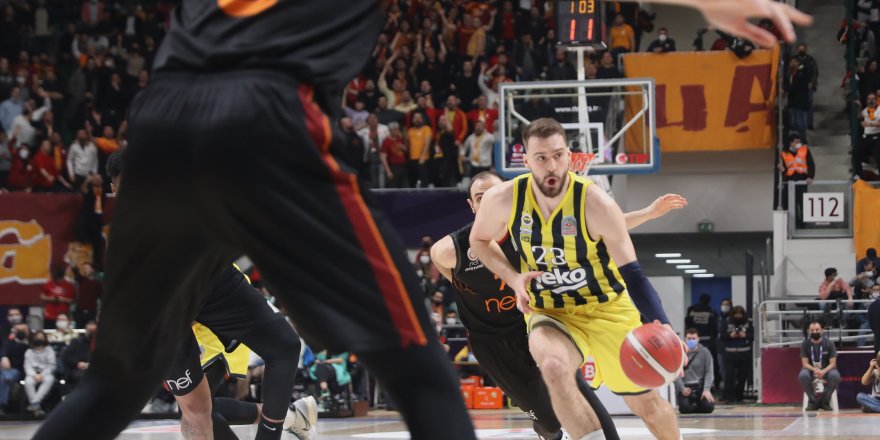 Basketbol Bitci Türkiye Kupası'nın ilk finalisti Fenerbahçe Beko