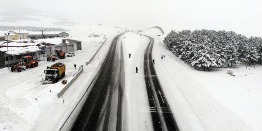 Doğunun yüksek kesimlerde kar yağışı etkili oldu