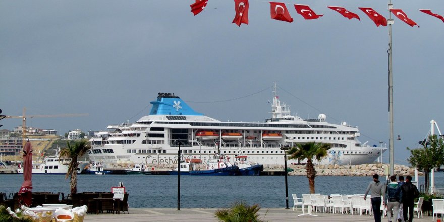 Çeşme’ye kruvaziyer seferleri 6 Nisan'da başlıyor