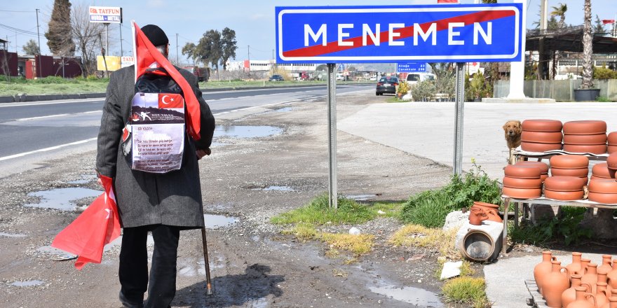 68 yaşında elinde bastonuyla İzmir’den Çanakkale’ye yürüyor