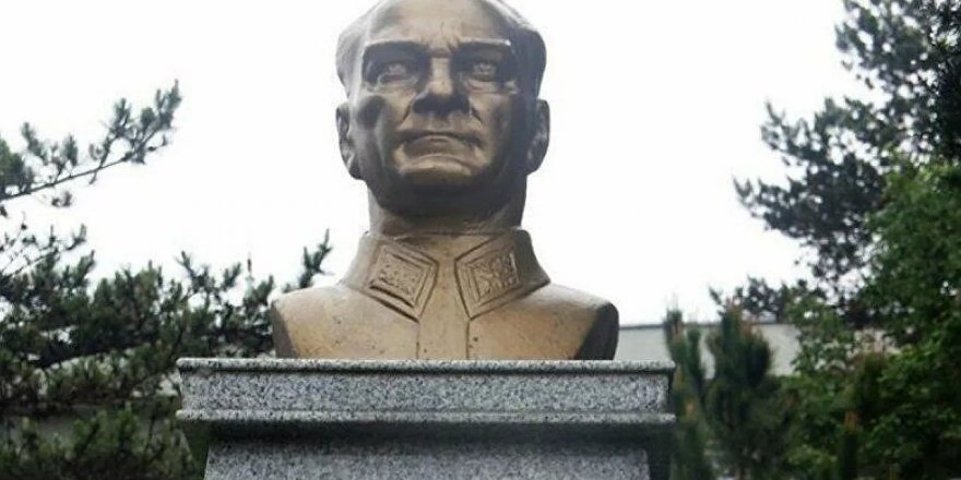 Atatürk heykelini çaldığı iddia edilen 4 kişi tutuklandı