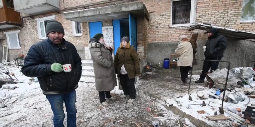 Donetsk'te sivillerin tahliye ve yardım bekleyişi sürüyor