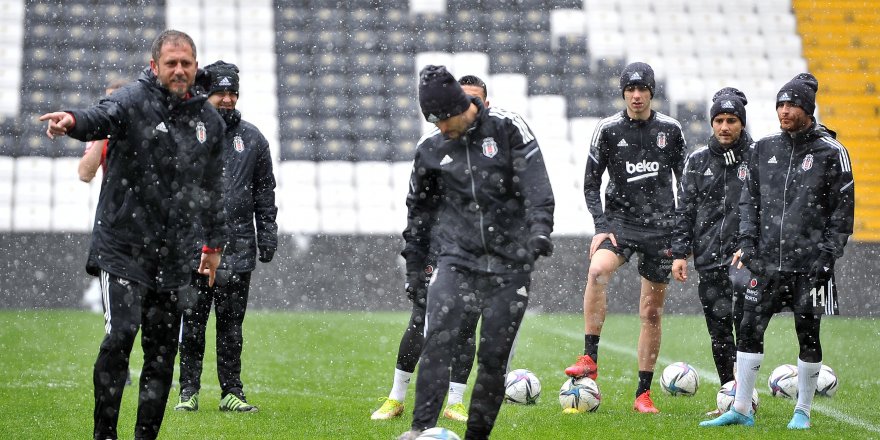 Beşiktaş'ta Josef sevinci