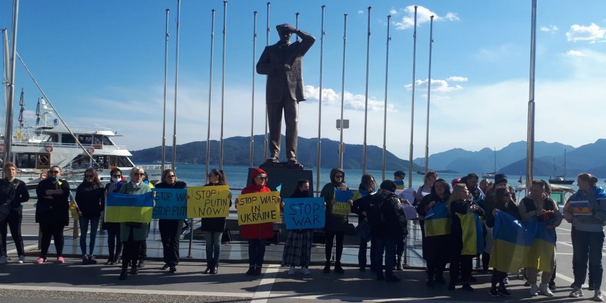 Marmaris’te yaşayan Ukraynalılar Putin'e 'dur' dediler