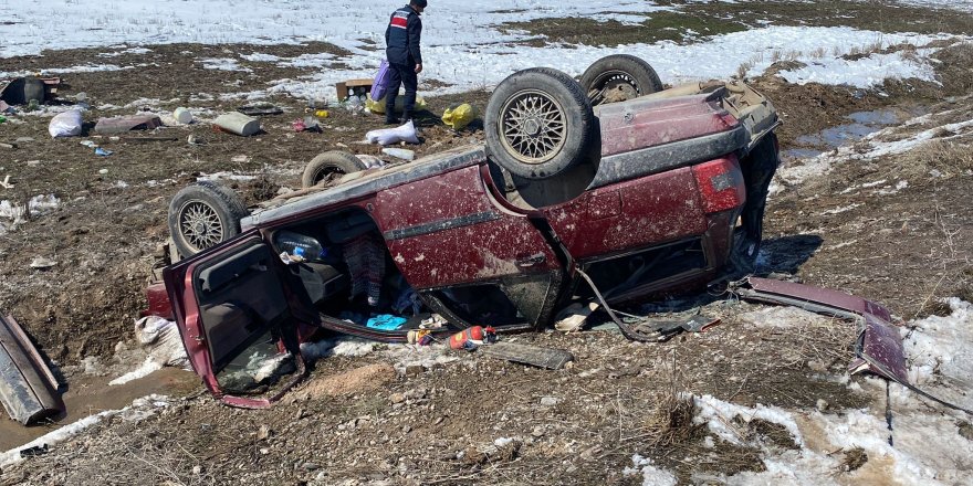 Afyonkarahisar’da trafik kazası: 1 ölü, 1 yaralı