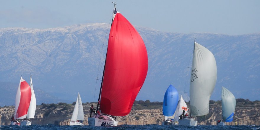 Eayk - Çeşme Marina Kış Trofesi 3. ayak yarışları gerçekleşti