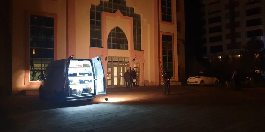 Ankara'da adliye binasına silahlı saldırı
