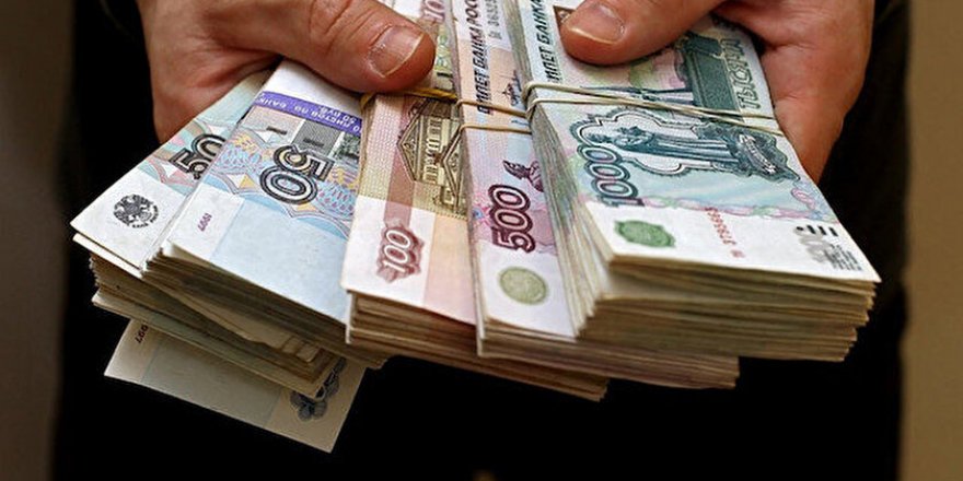 Zelenskiy: "Ruble yakında Rusya’da kiloyla satılacak"