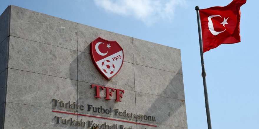 TFF: "Burak Elmas'ın federasyonumuzla ilgili 'masaya yumruk vurma' ve bahsettiği diyaloglar hayal ürünüdür"