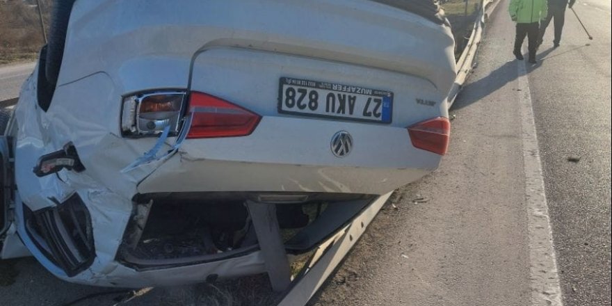 Samsun'da otomobil takla attı: 2 yaralı