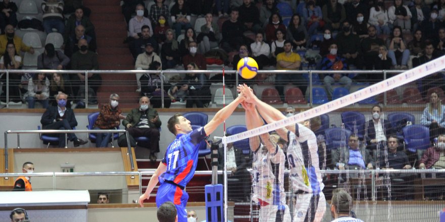 Arkas Spor: 3 - Halkbank: 1