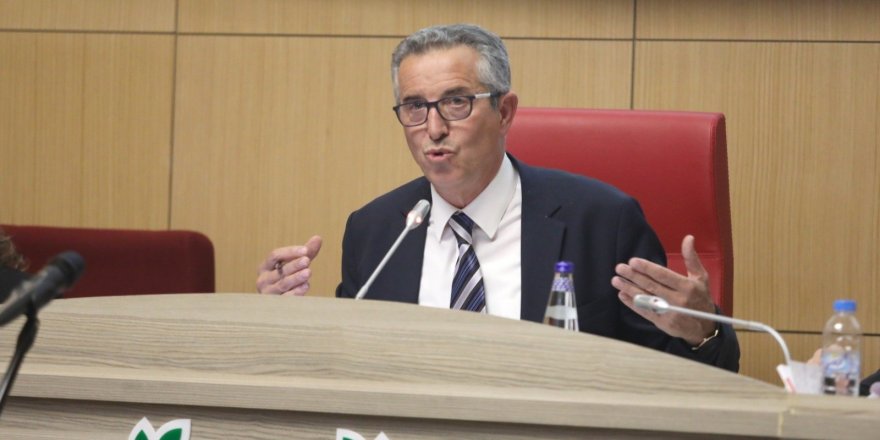 Gaziemir Belediye Başkanı Arda'nın yargılandığı "Cumhurbaşkanına hakaret" davası sürüyor