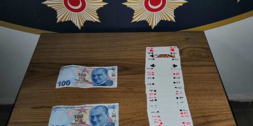 Bursa'da aynı gece çifte kumar baskını